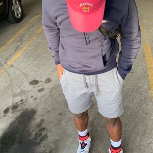 Meet your Posher, Terrell